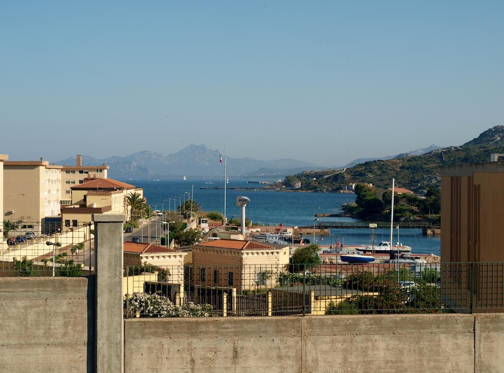 Hotel La Conchiglia La Maddalena  Eksteriør billede