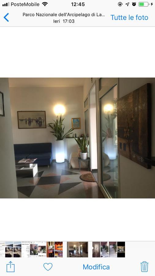 Hotel La Conchiglia La Maddalena  Eksteriør billede